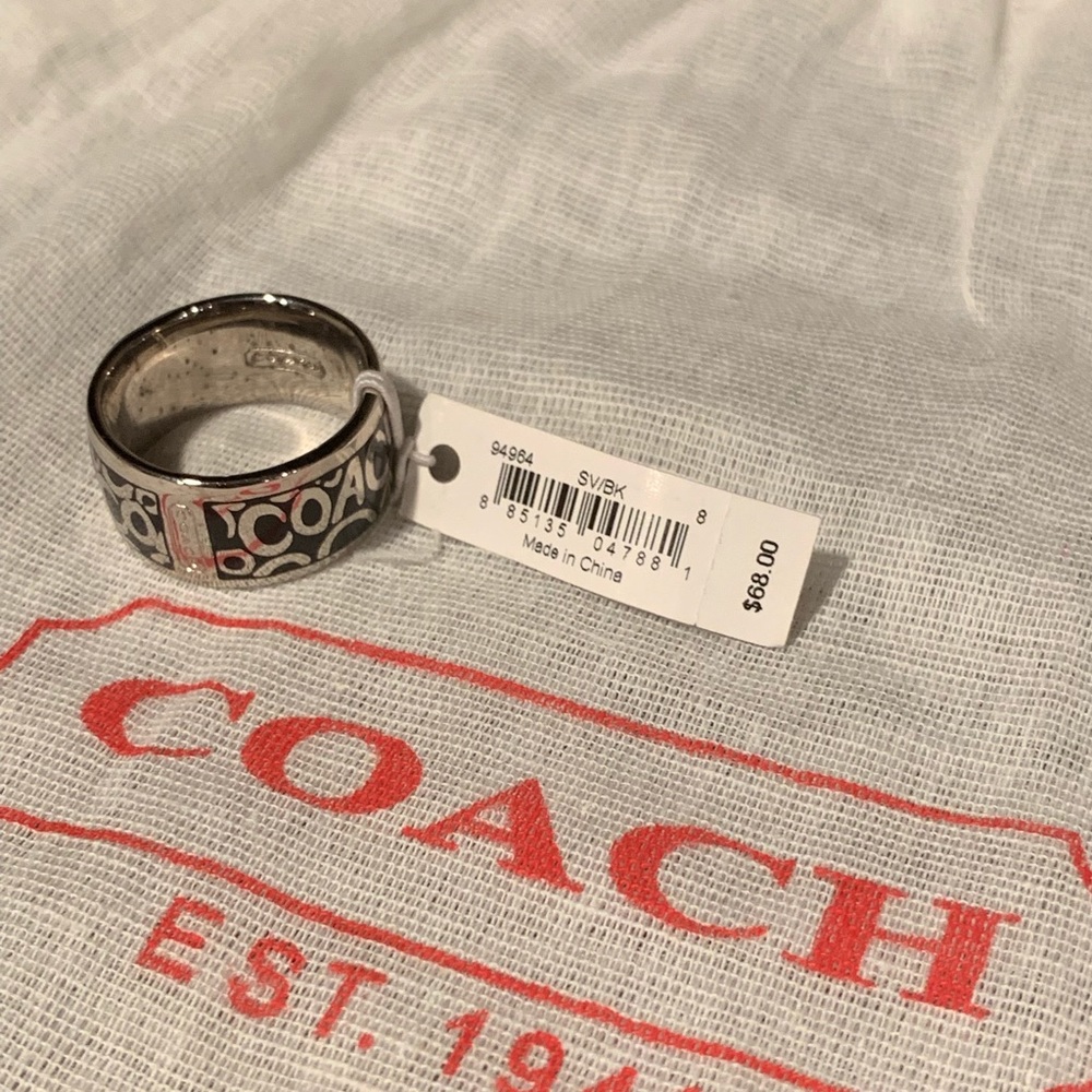 NWT Authentic Coach Ring sz 8